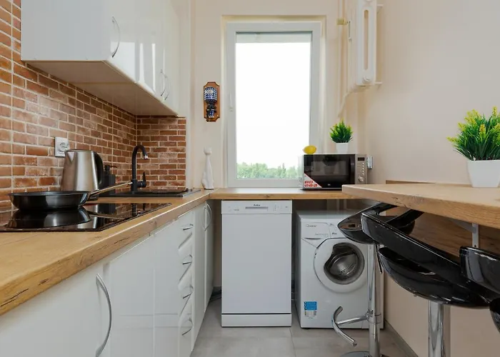 Royal Park Sielecka By Renters شقة