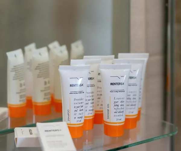 Royal Park Sielecka By Renters شقة وارسو