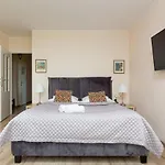 Royal Park Sielecka By Renters Apartament