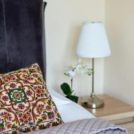 Royal Park Sielecka By Renters Apartment