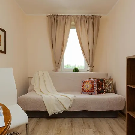 Royal Park Sielecka By Renters