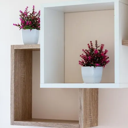 Royal Park Sielecka By Renters Appartamento Varsavia