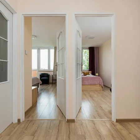Royal Park Sielecka By Renters Lejlighed *