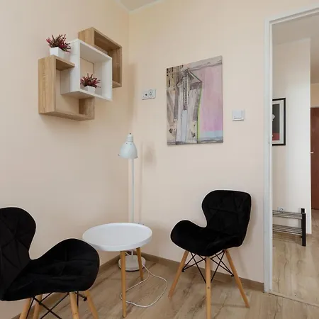 Lejlighed Royal Park Sielecka By Renters Warszawa